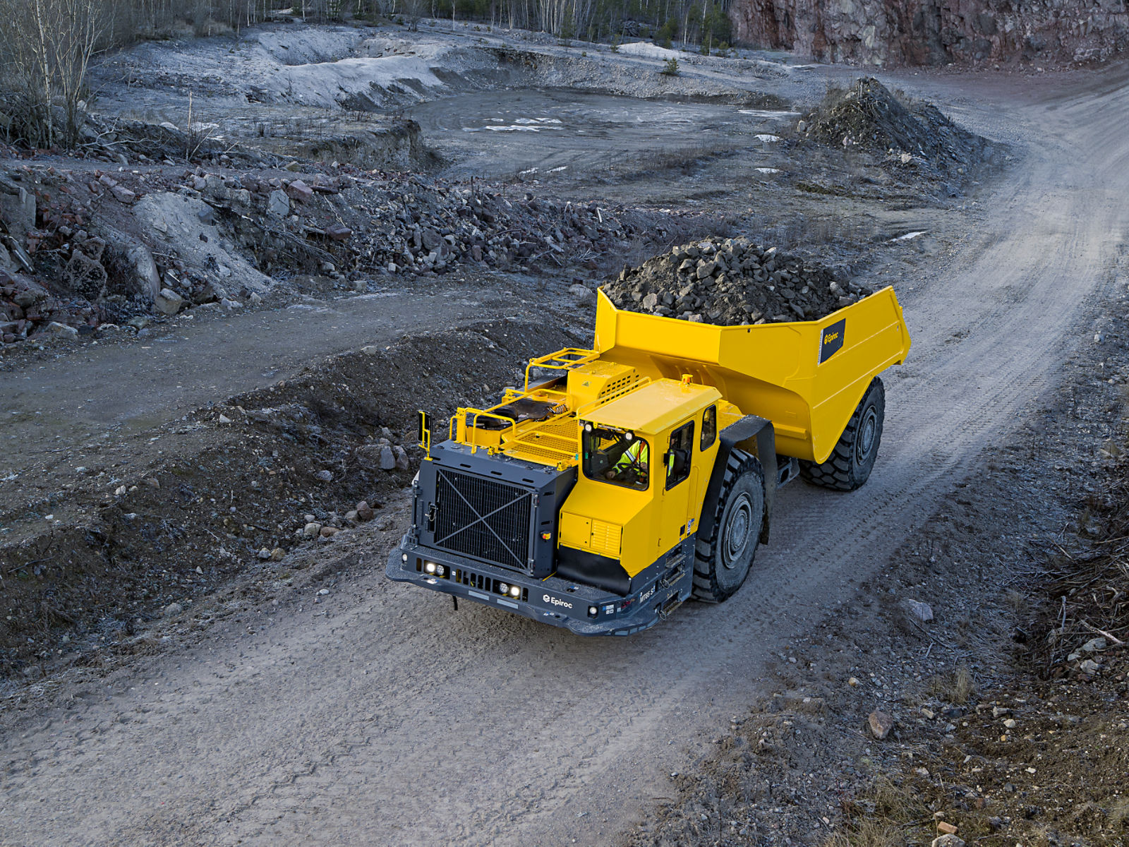 Minetruck MT65 S | Underground trucks | Epiroc